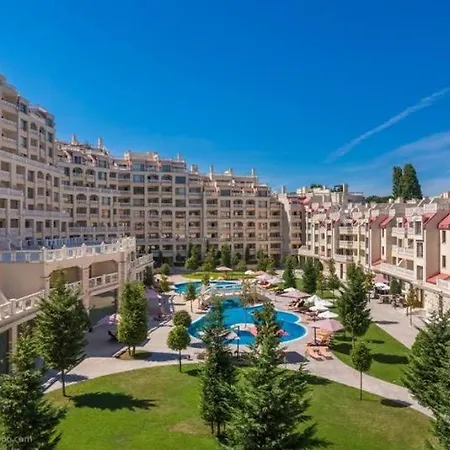 Apartment Sunrise Luxury Sauth Bay