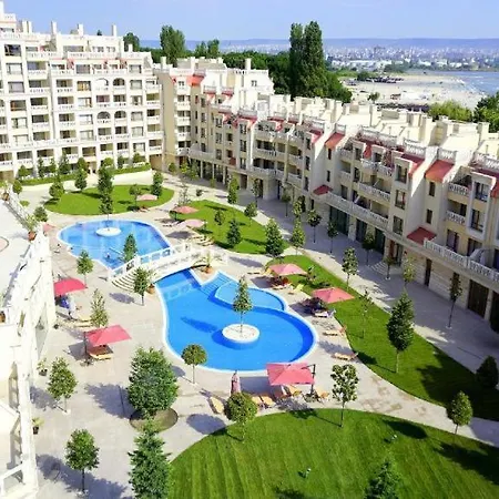 Sunrise Luxury Sauth Bay Апартаменти *