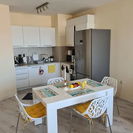 Sunrise Luxury Sauth Bay Apartment *