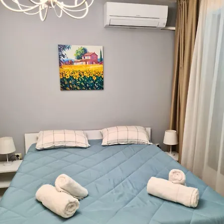 Sunrise Luxury Sauth Bay Апартаменти *