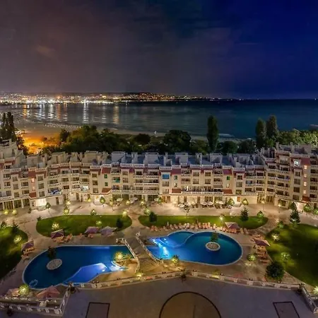 Апартамент Sunrise Luxury Sauth Bay Варна