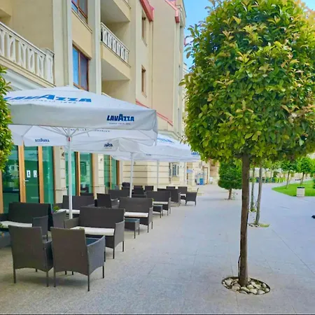 Sunrise Luxury Sauth Bay Apartament *