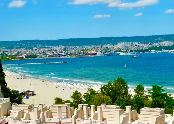 Sunrise Luxury Sauth Bay וארנה