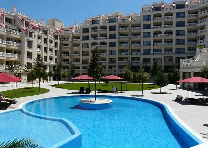 Sunrise Luxury Sauth Bay * וארנה