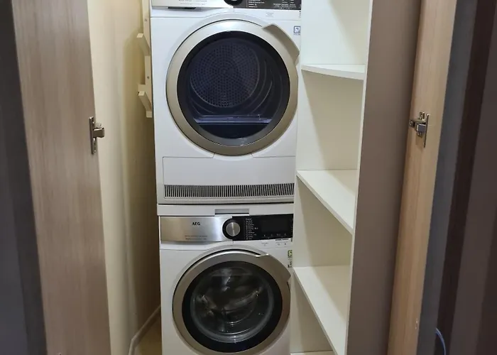 Sunrise Luxury Sauth Bay * וארנה