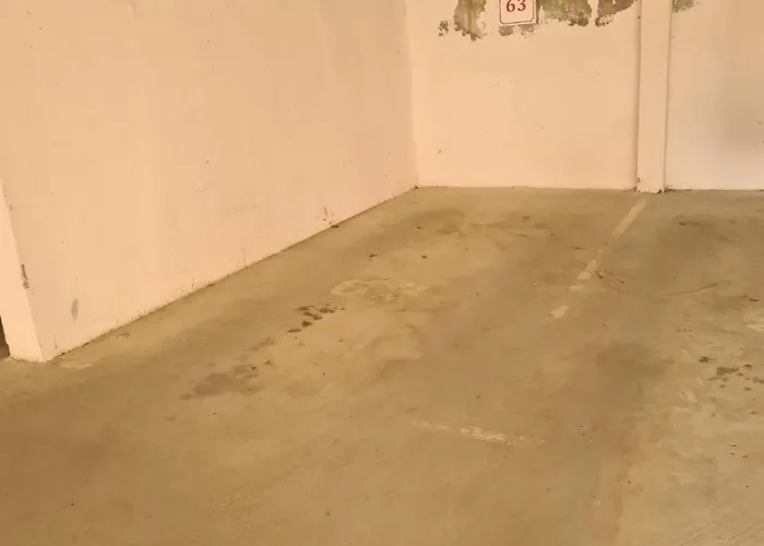 Sunrise Luxury Sauth Bay 公寓 瓦爾納